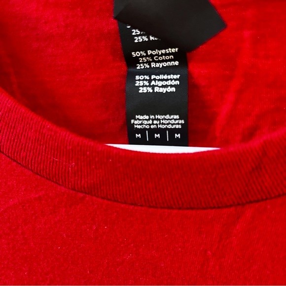 Dist Rict Notorious RBG Graphic T-Shirt Maltz Museum Red Multiple Sizes - Picture 3 of 4